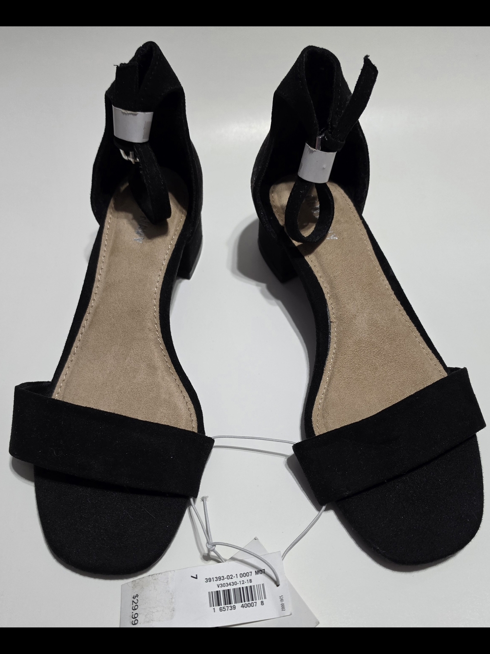 Old Navy Women's Black Ankle Strap Block Heel Sandals Size:7